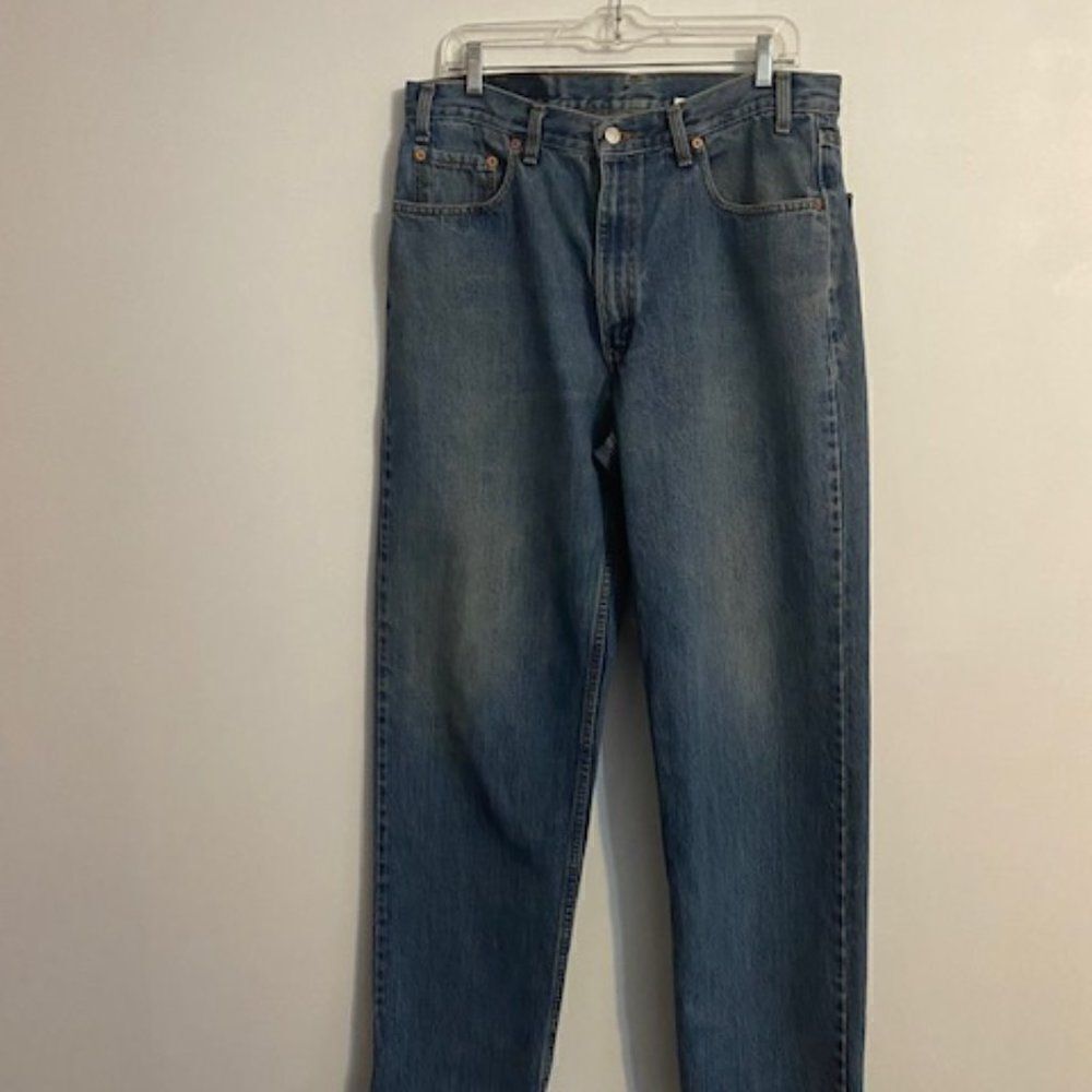Levi's Vintage distressed 550 Relaxed Fit 5 pocket jeans, size 36/34